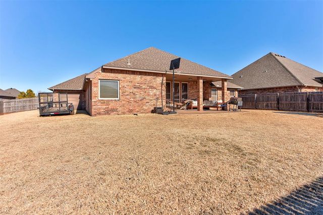 8516 NW 111th Street, Oklahoma City, OK 73162