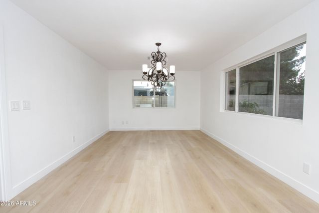 2142 W KERRY Lane, Phoenix, AZ 85027