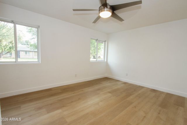 2142 W KERRY Lane, Phoenix, AZ 85027