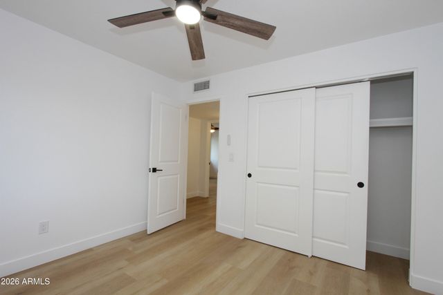 2142 W KERRY Lane, Phoenix, AZ 85027