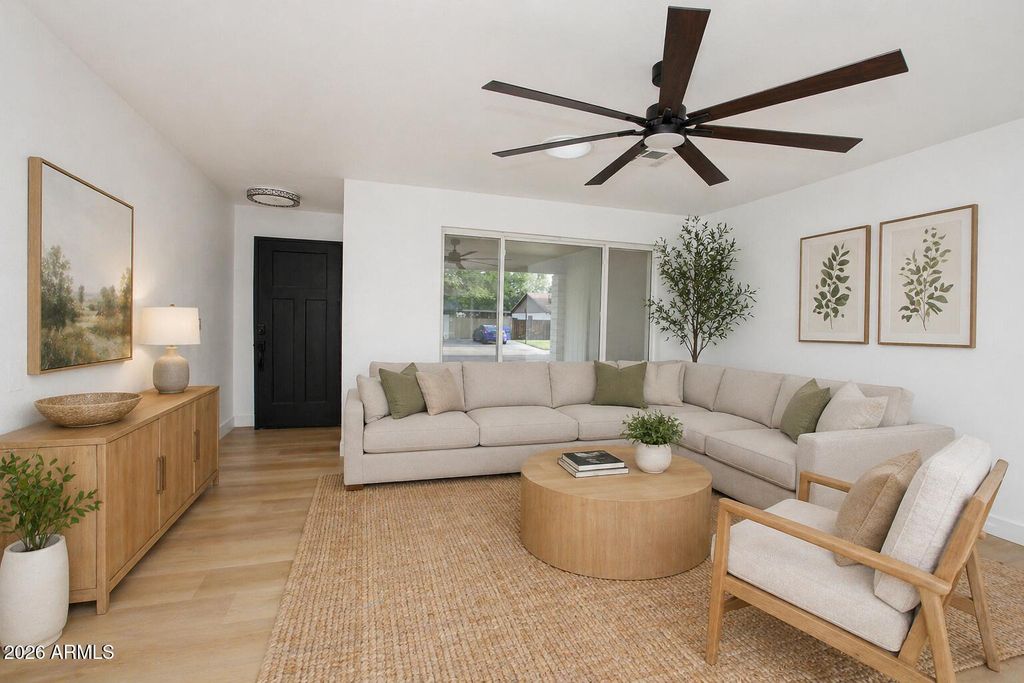 2142 W KERRY Lane, Phoenix, AZ 85027 — photo 5