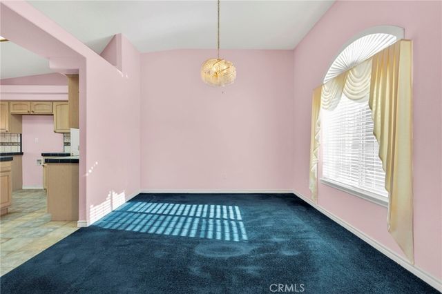 16460 Malahat Road, Apple Valley, CA 92307