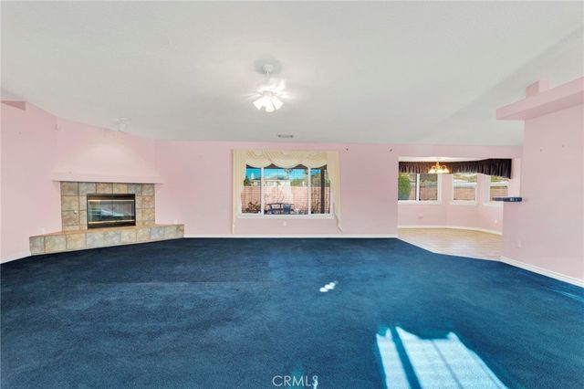 16460 Malahat Road, Apple Valley, CA 92307