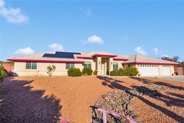 16460 Malahat Road, Apple Valley, CA 92307