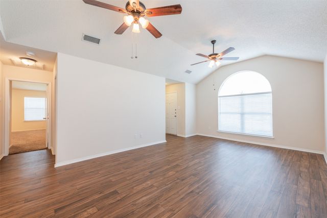 201 Whitestone Way, Weatherford, TX 76085