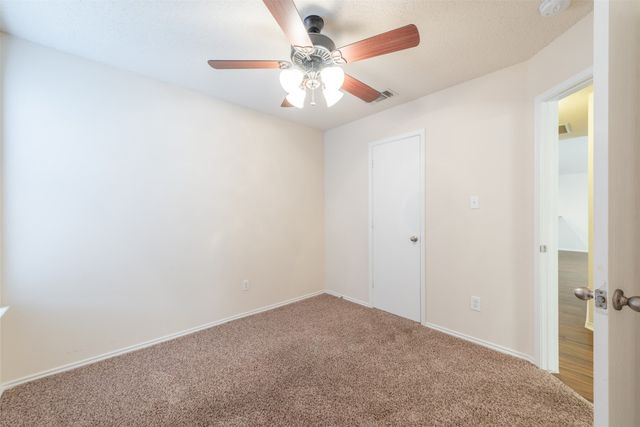201 Whitestone Way, Weatherford, TX 76085