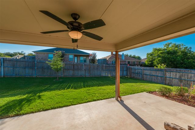 201 Whitestone Way, Weatherford, TX 76085
