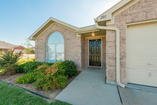 201 Whitestone Way, Weatherford, TX 76085
