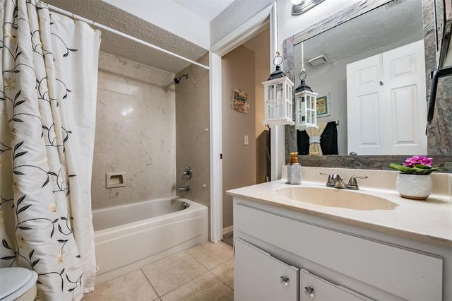 23205 CLUB VILLAS DRIVE 30, Land O Lakes, FL 34639