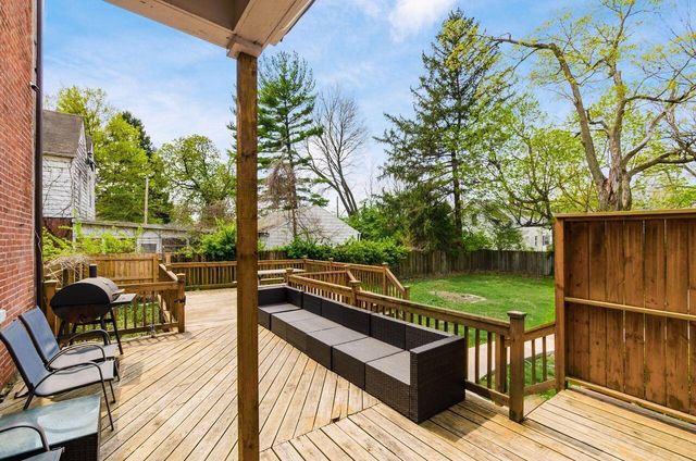 797 N Nelson Road, Columbus, OH 43219