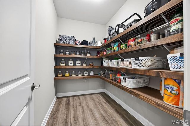 2648 Preston Woods Trail, Lake St Louis, MO 63367