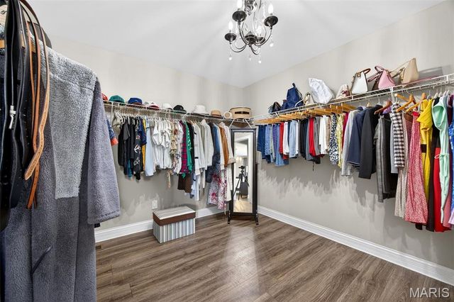 2648 Preston Woods Trail, Lake St Louis, MO 63367