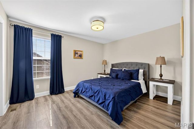 2648 Preston Woods Trail, Lake St Louis, MO 63367