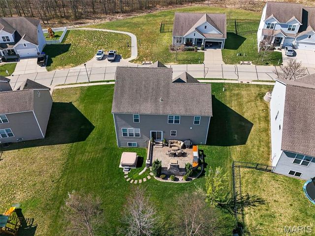 2648 Preston Woods Trail, Lake St Louis, MO 63367