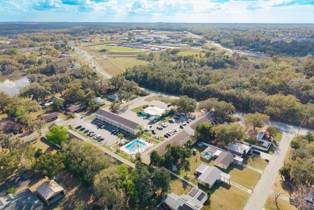 37236 EMBASSY PARK LANE 1, Dade City, FL 33525