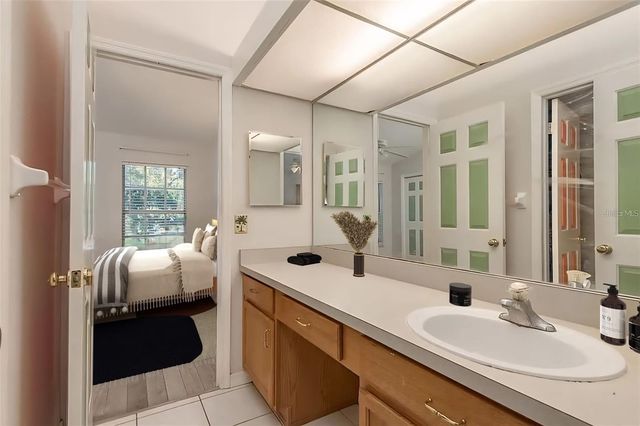 37236 EMBASSY PARK LANE 1, Dade City, FL 33525