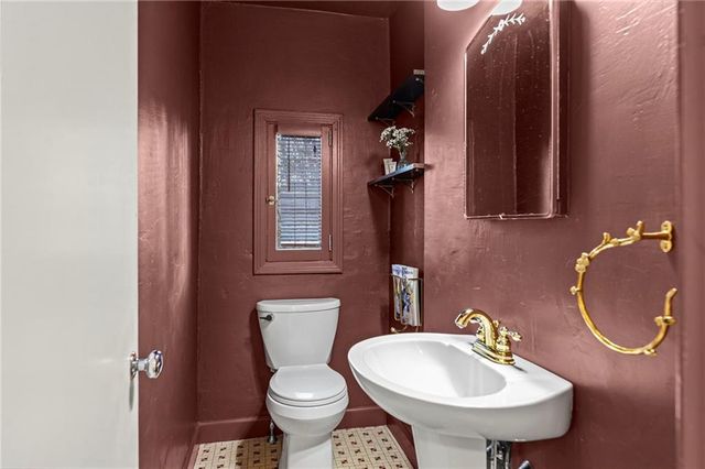 459 E 79th Terrace, Kansas City, MO 64131