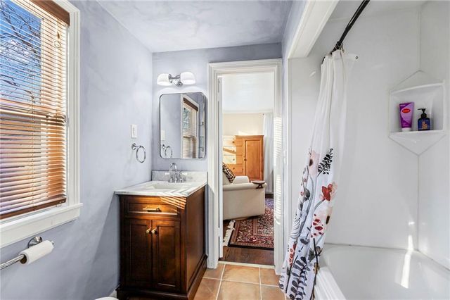 459 E 79th Terrace, Kansas City, MO 64131