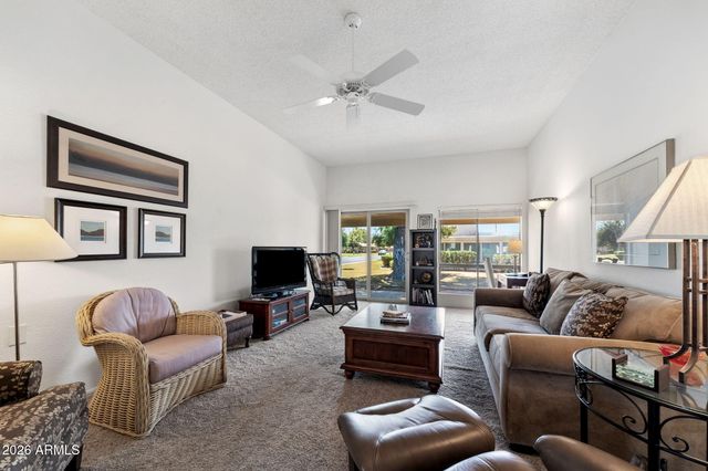 376 LEISURE WORLD --, Mesa, AZ 85206