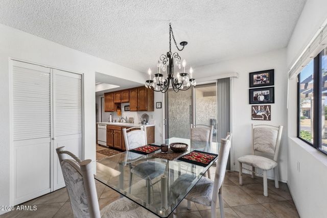 376 LEISURE WORLD --, Mesa, AZ 85206