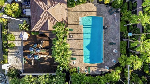 7927 LIMESTONE LANE 13-203, Sarasota, FL 34233