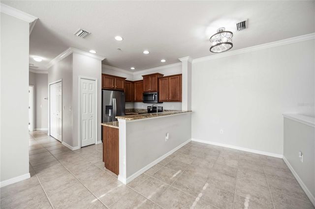7927 LIMESTONE LANE 13-203, Sarasota, FL 34233