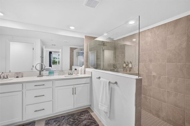 19209 CHERRYSTONE WAY 101, Bradenton, FL 34211