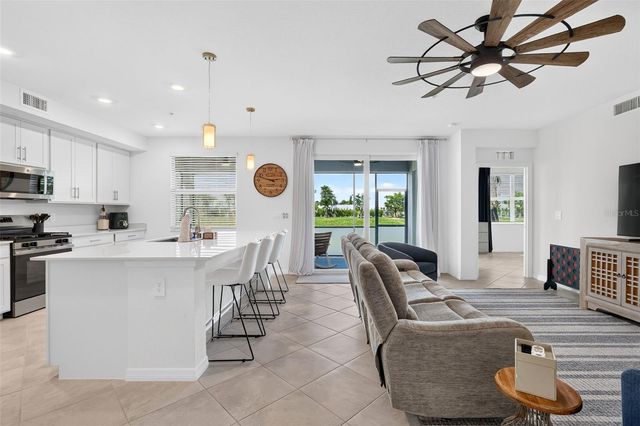 19209 CHERRYSTONE WAY 101, Bradenton, FL 34211