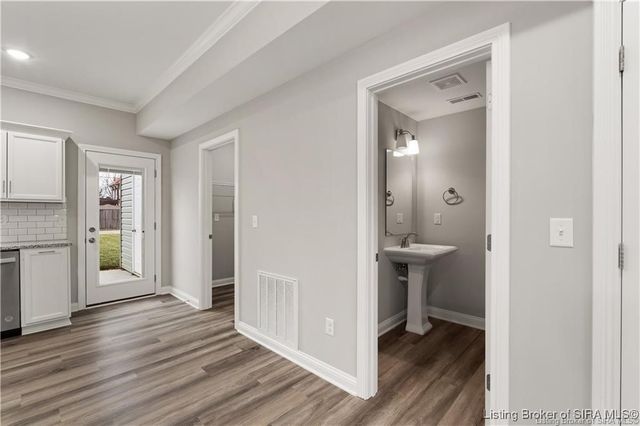 1617 King Street, New Albany, IN 47150