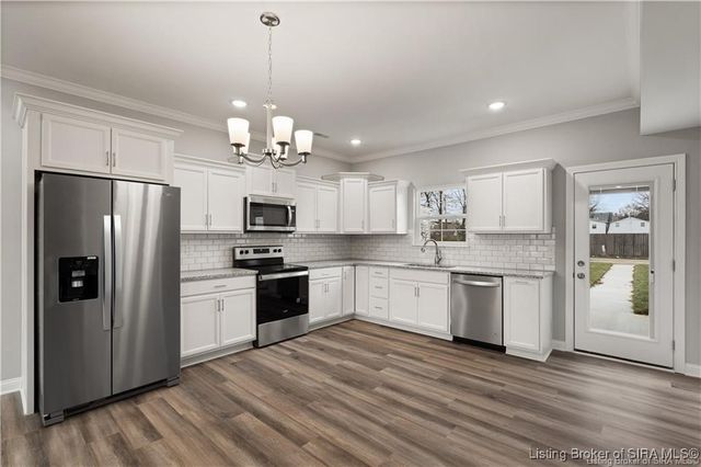 1617 King Street, New Albany, IN 47150