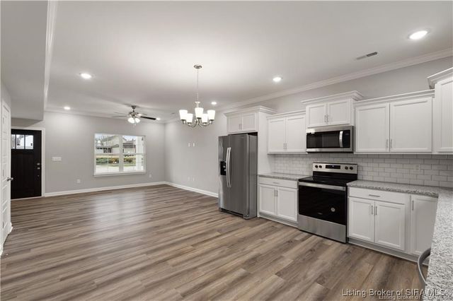 1617 King Street, New Albany, IN 47150