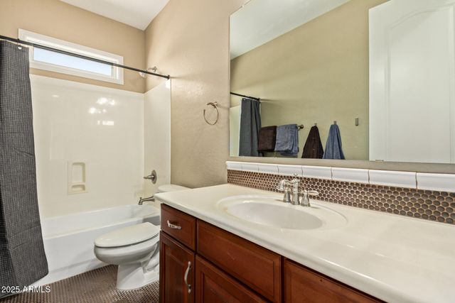 2029 E HACKBERRY Place, Chandler, AZ 85286