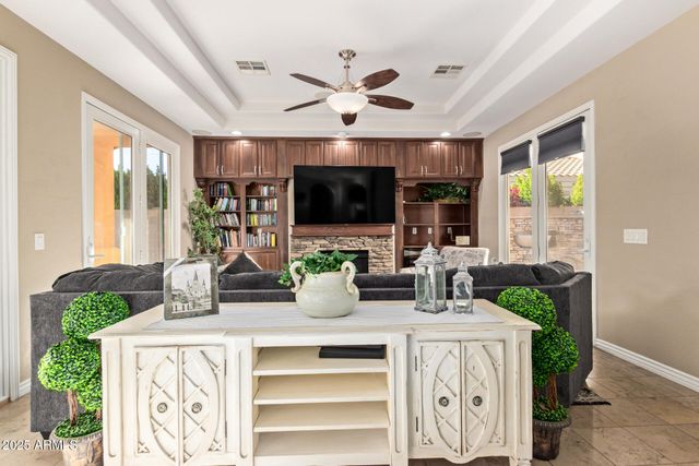 2029 E HACKBERRY Place, Chandler, AZ 85286