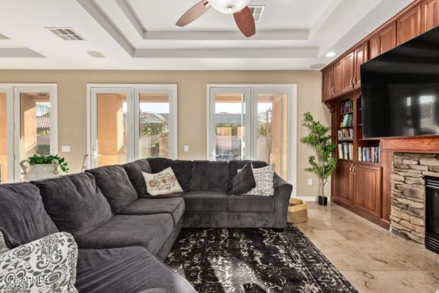 2029 E HACKBERRY Place, Chandler, AZ 85286