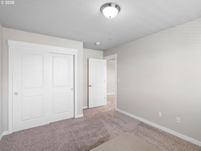 3709 Ne PIONEER St, Camas, WA 98607