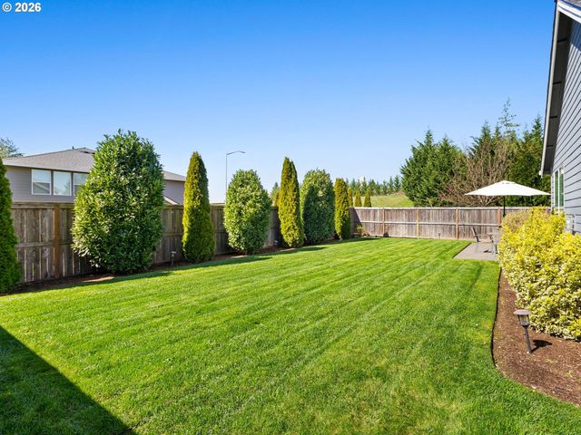 3709 Ne PIONEER St, Camas, WA 98607