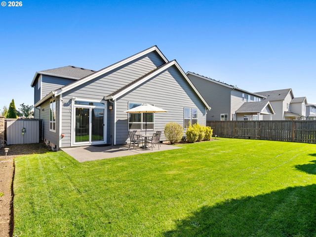 3709 Ne PIONEER St, Camas, WA 98607
