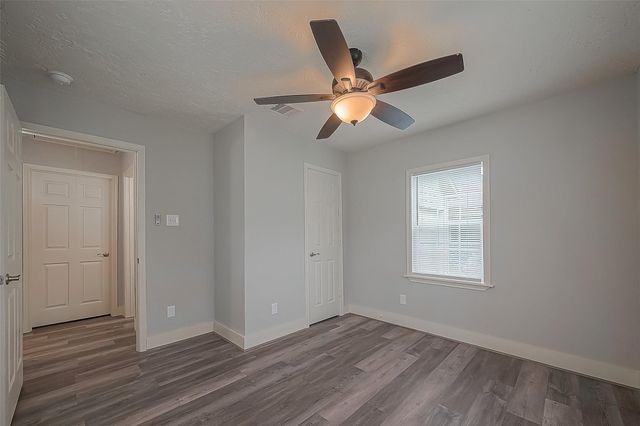 4417 Knoxville Street, Houston, TX 77051