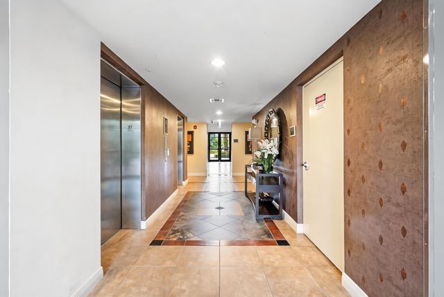 4907 Midtown Lane 1306, Palm Beach Gardens, FL 33418