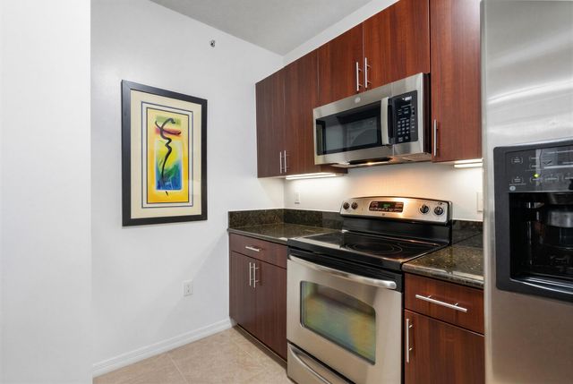 4907 Midtown Lane 1306, Palm Beach Gardens, FL 33418