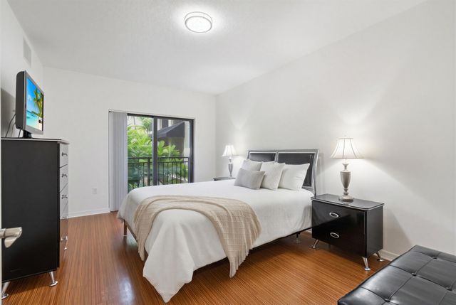 4907 Midtown Lane 1306, Palm Beach Gardens, FL 33418