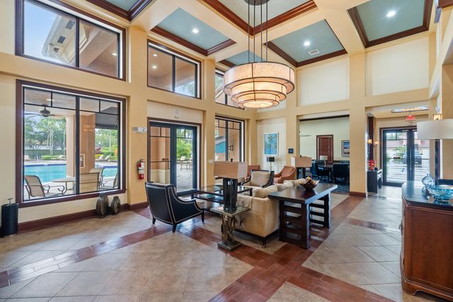 4907 Midtown Lane 1306, Palm Beach Gardens, FL 33418