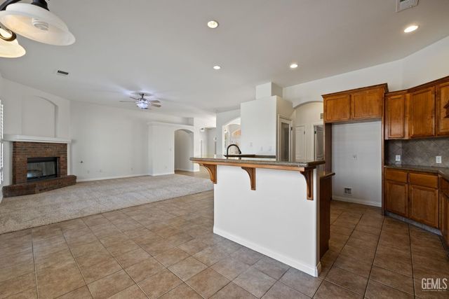 15708 Joseph Phelps Avenue, Bakersfield, CA 93314