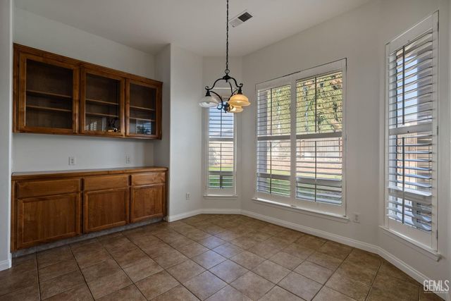 15708 Joseph Phelps Avenue, Bakersfield, CA 93314