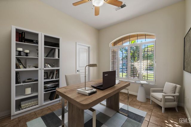 15708 Joseph Phelps Avenue, Bakersfield, CA 93314