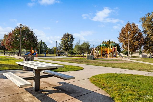 15708 Joseph Phelps Avenue, Bakersfield, CA 93314