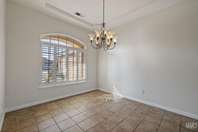 15708 Joseph Phelps Avenue, Bakersfield, CA 93314