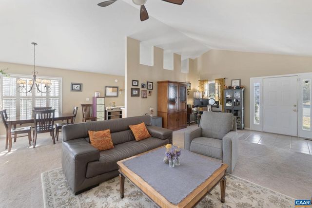 5905 WESTON LN, Crozet, VA 22932