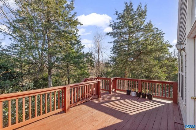 5905 WESTON LN, Crozet, VA 22932