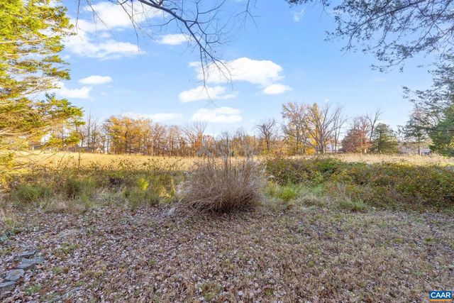 5905 WESTON LN, Crozet, VA 22932